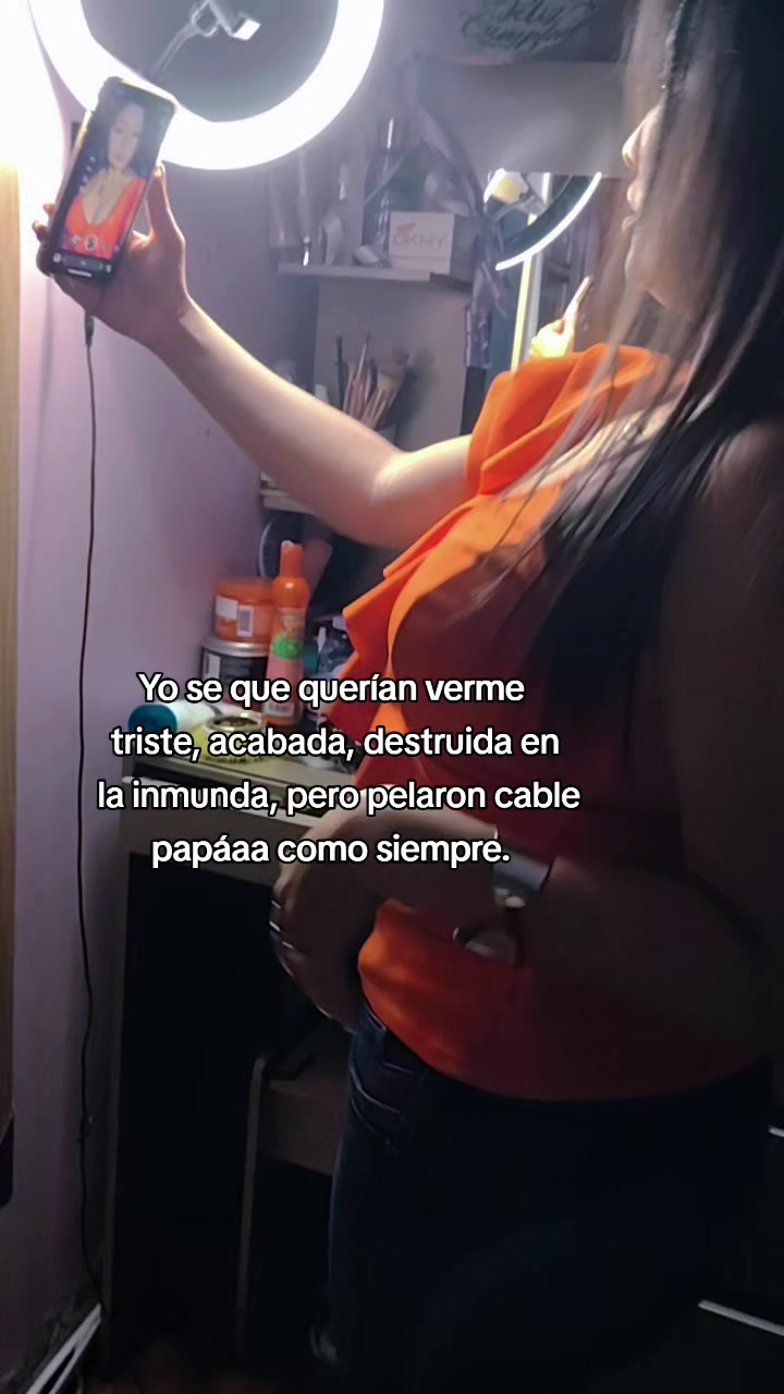 @Evelyn F. Silva