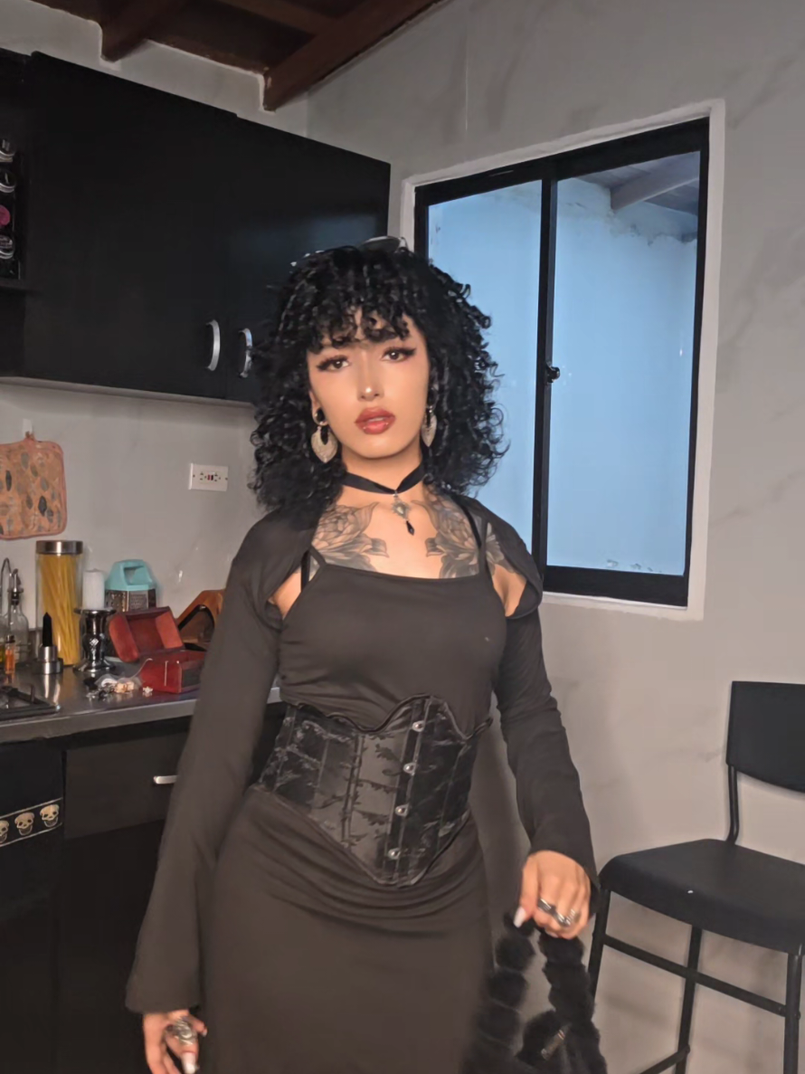 @🩸🦇𝕶𝖊𝖗𝖗𝖞🦇🩸