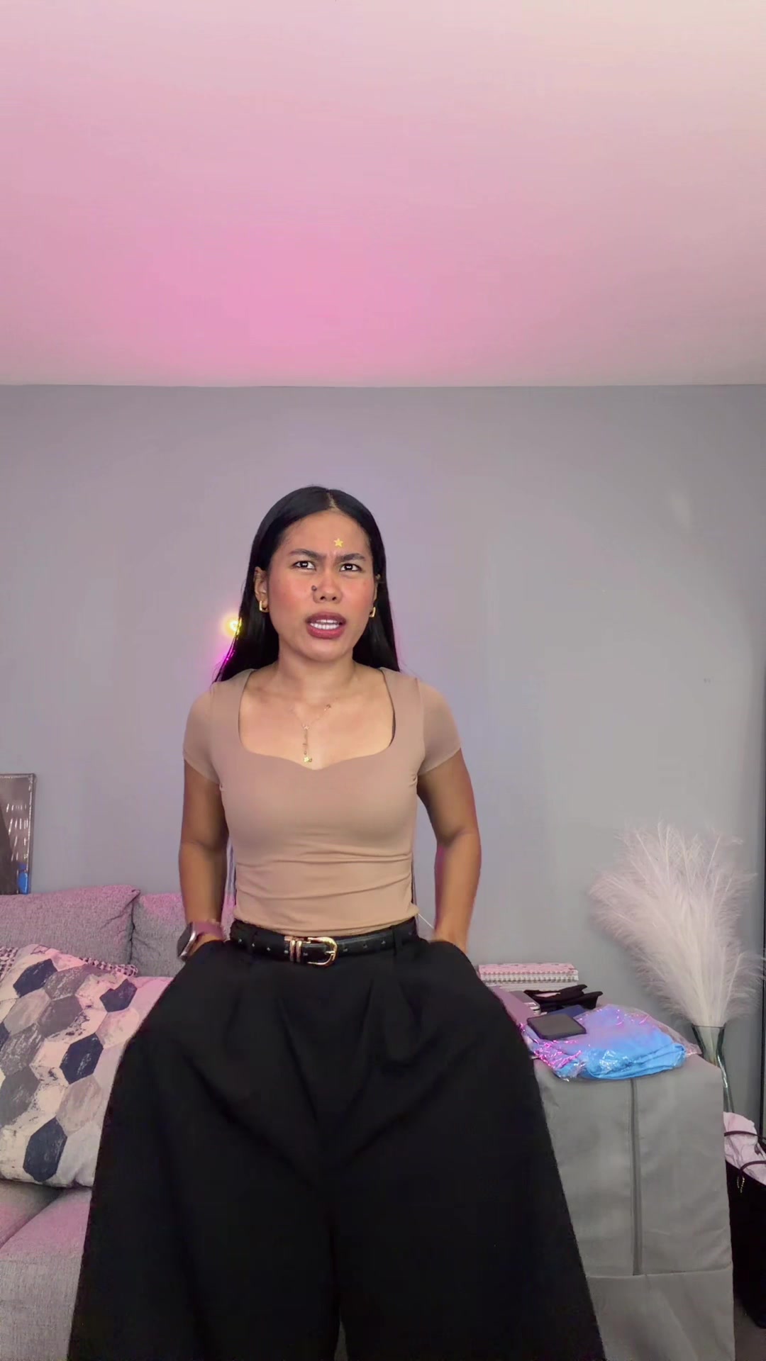 @therealviann