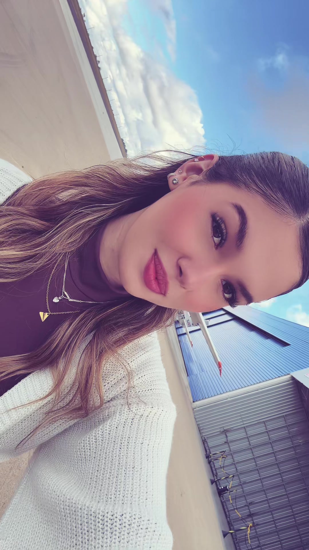 @Laura🪞