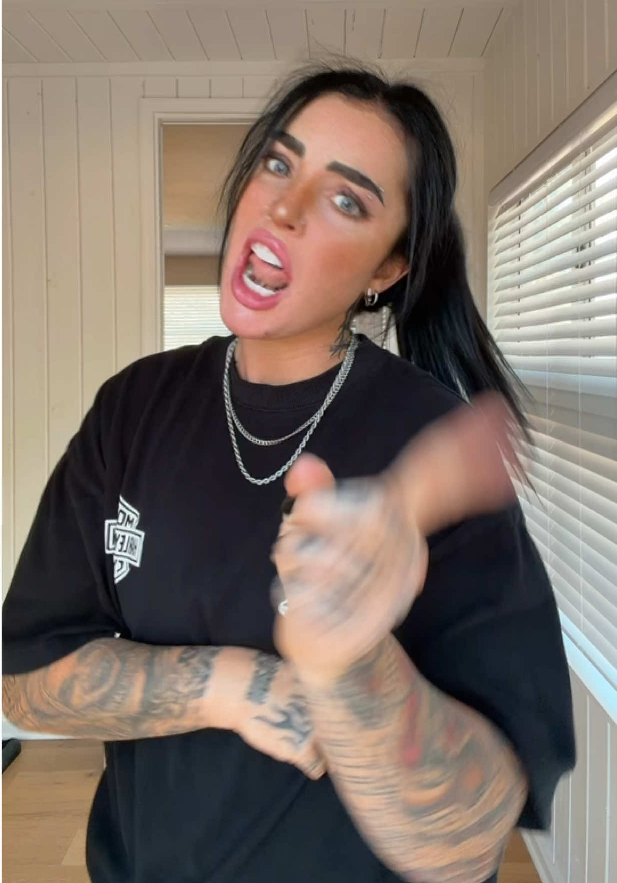 @Chan 🖤⛓️