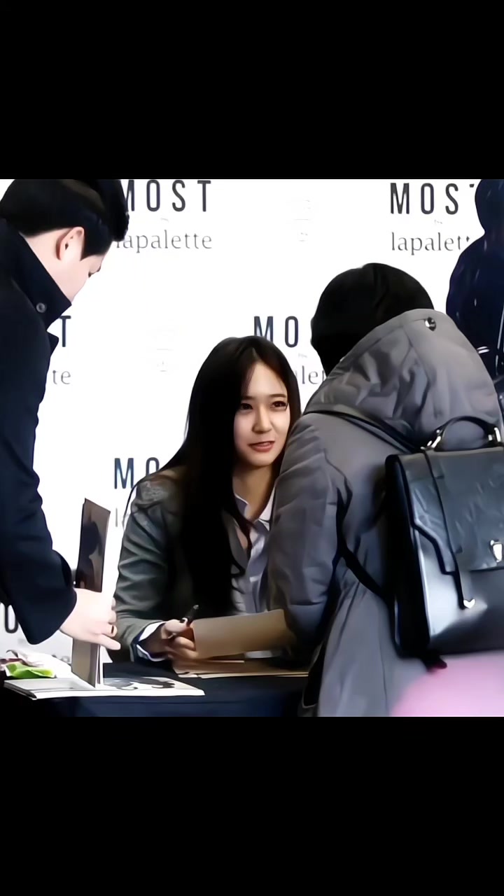 @Catchmyeye