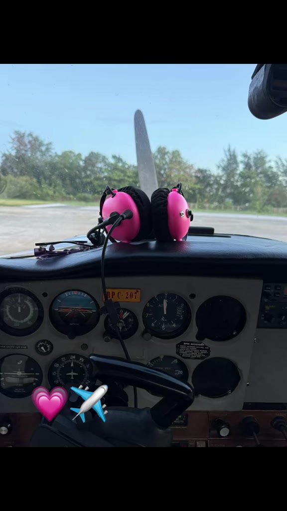 @Allie’s Airplanes