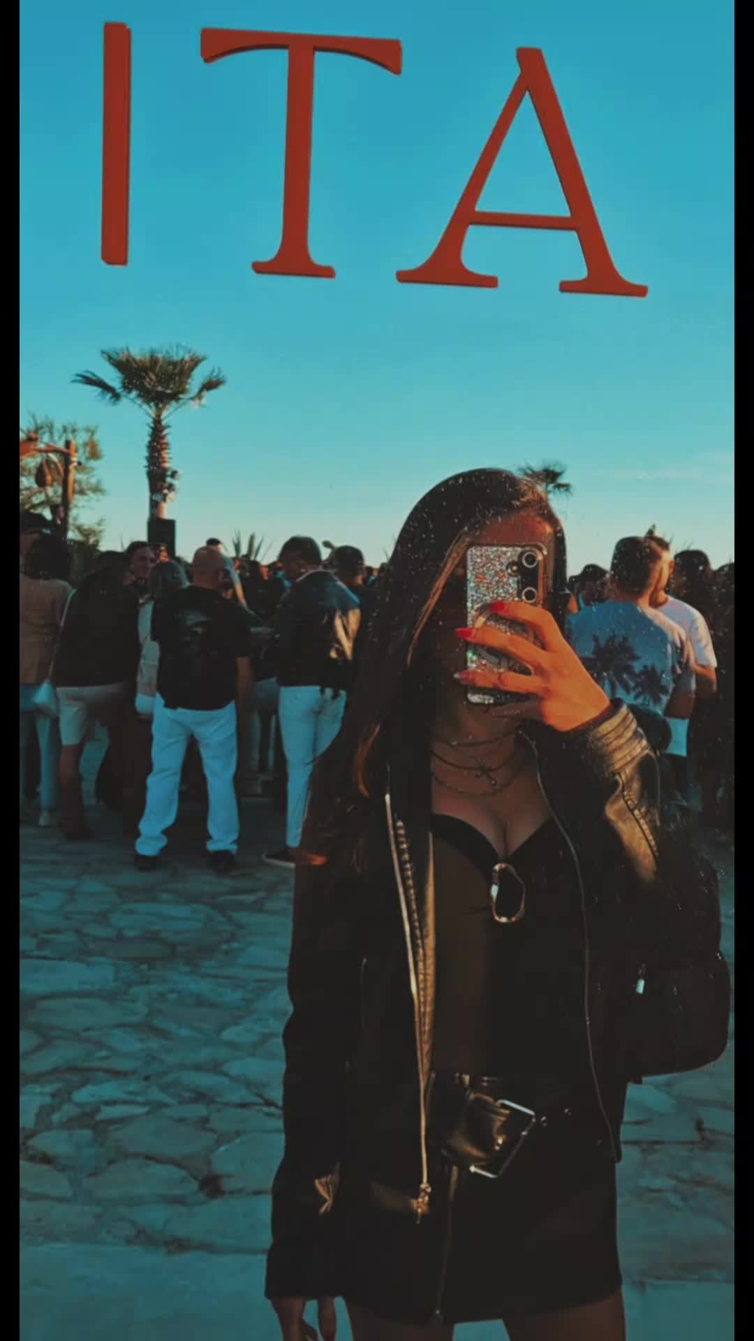 @tizianarebelgirl