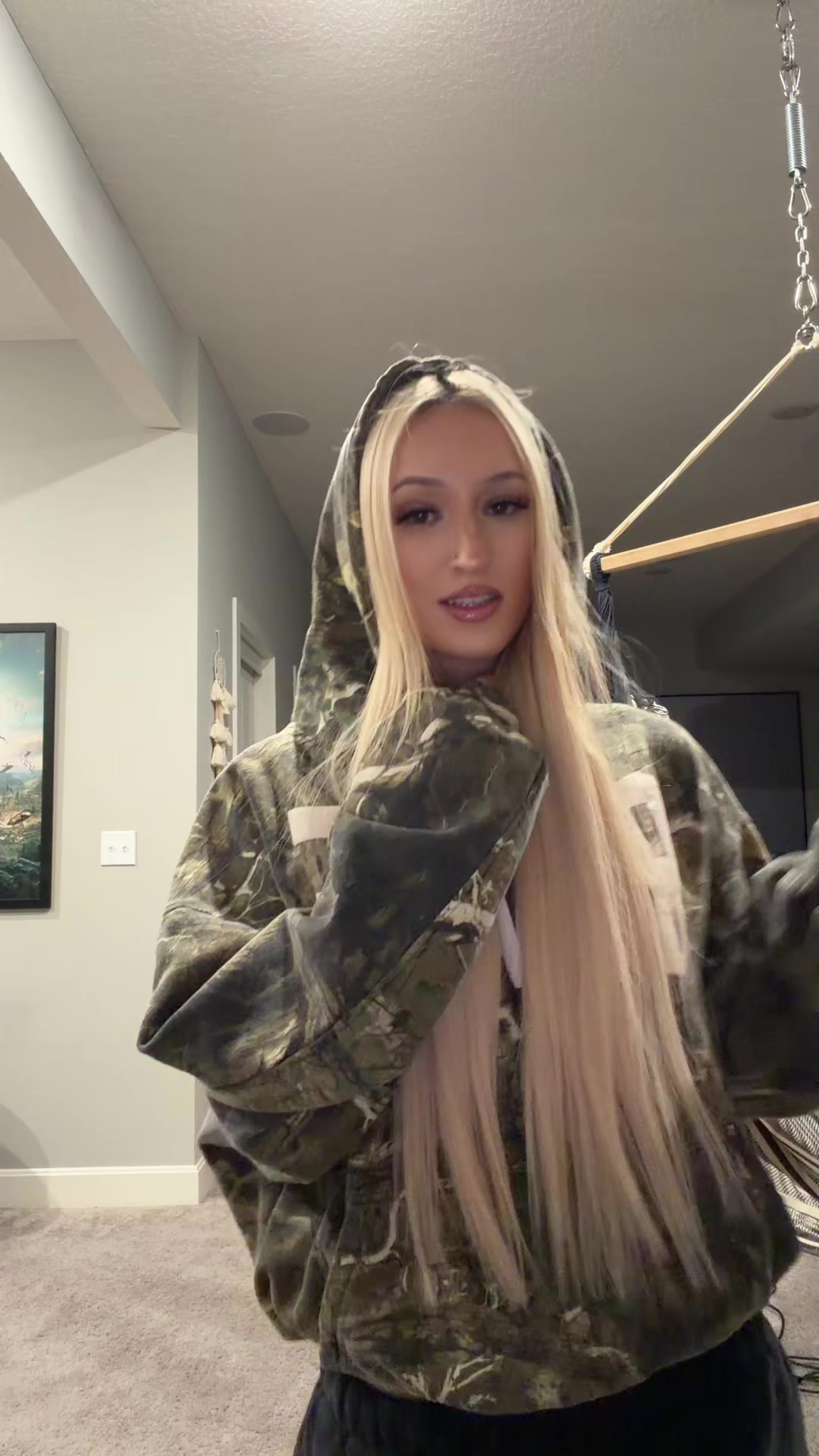 @ella