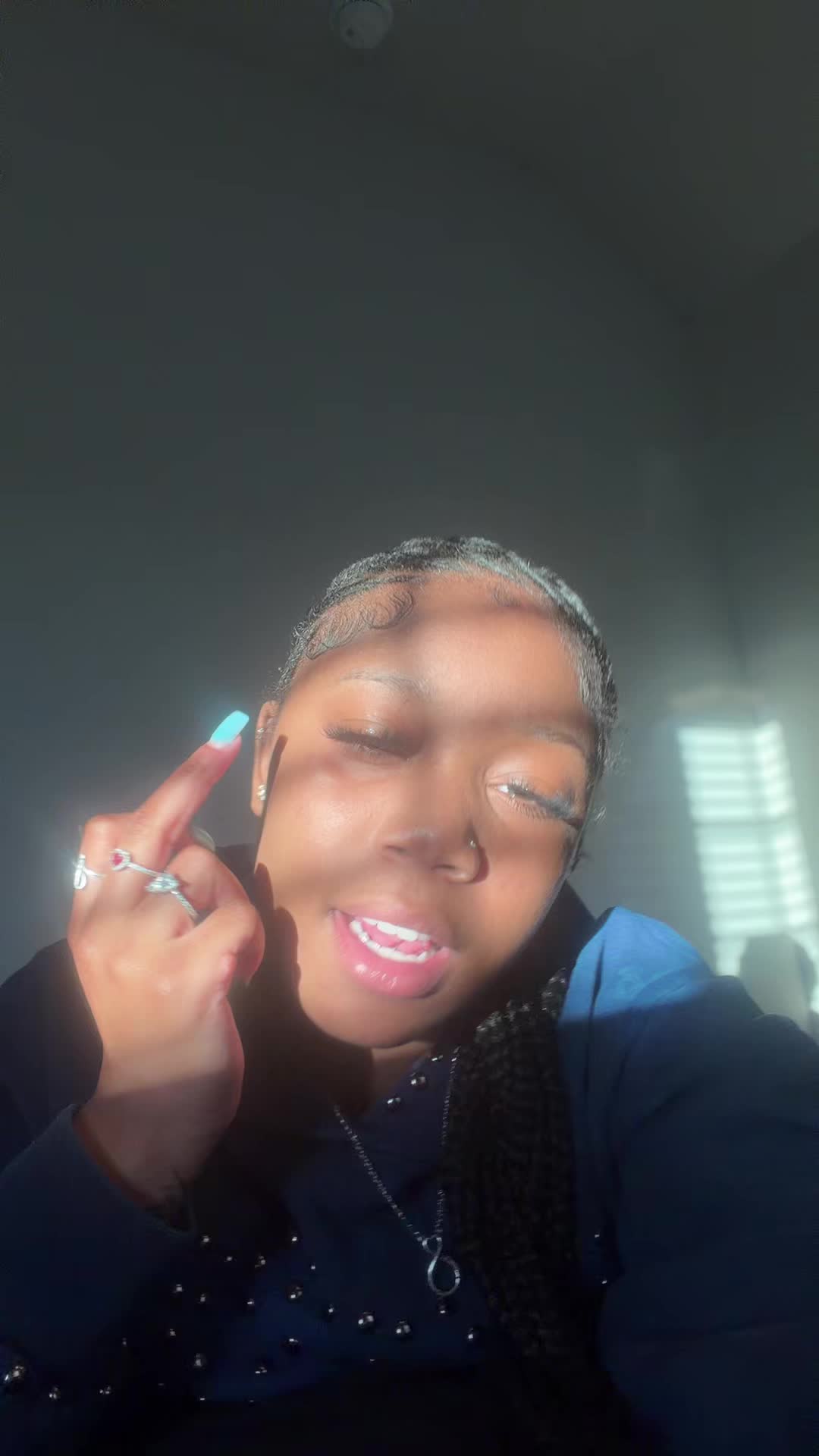 @leahofc._