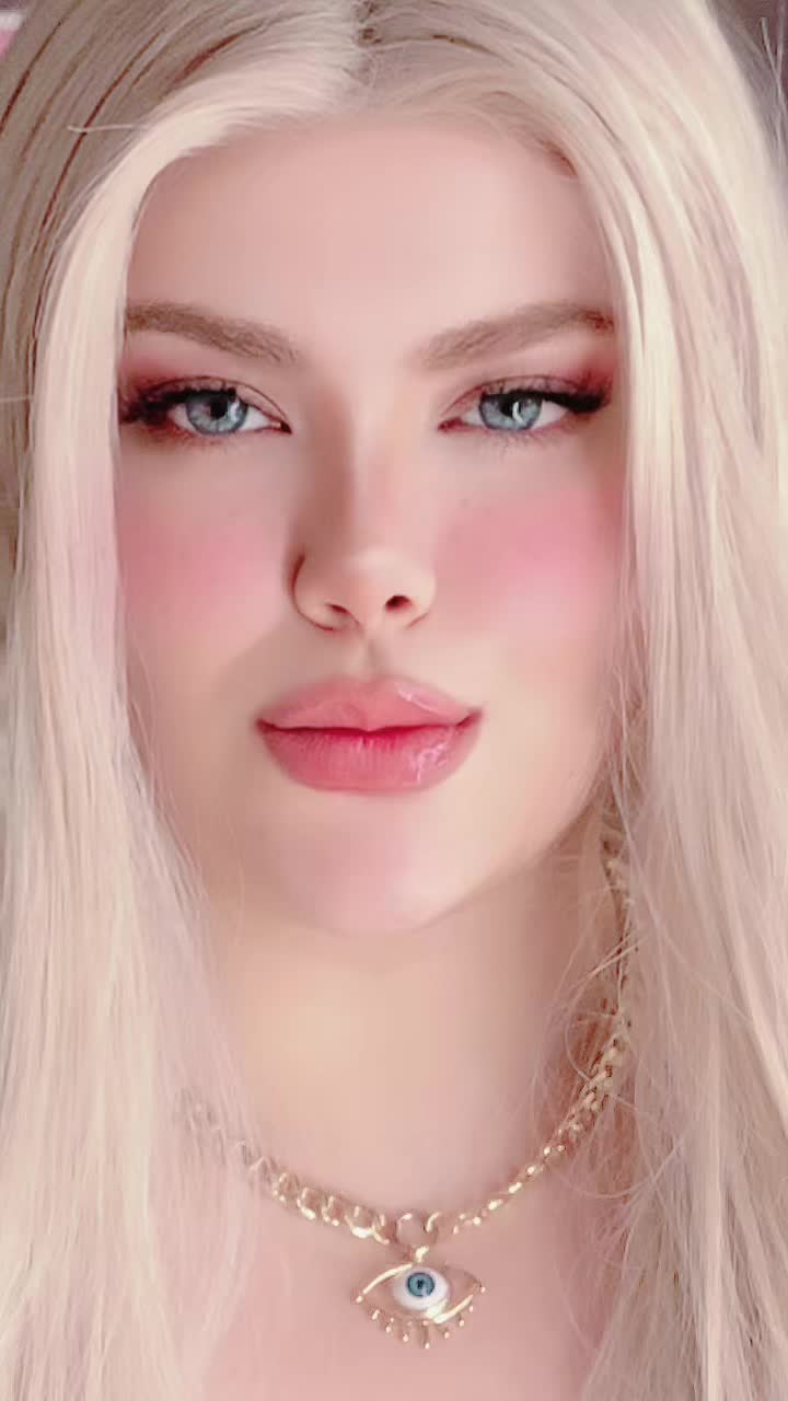 @👑🩷Diva la poupée🩷👑