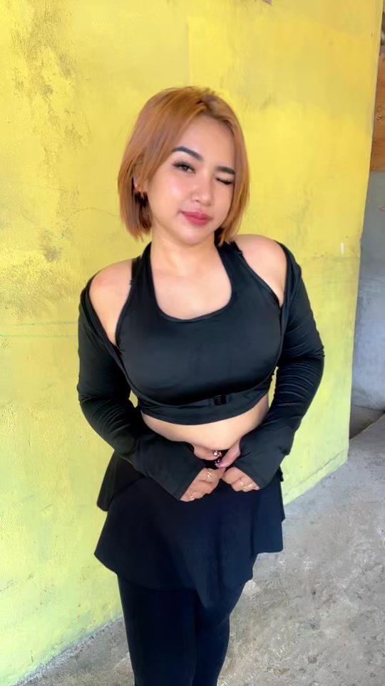 @julia frinella sari