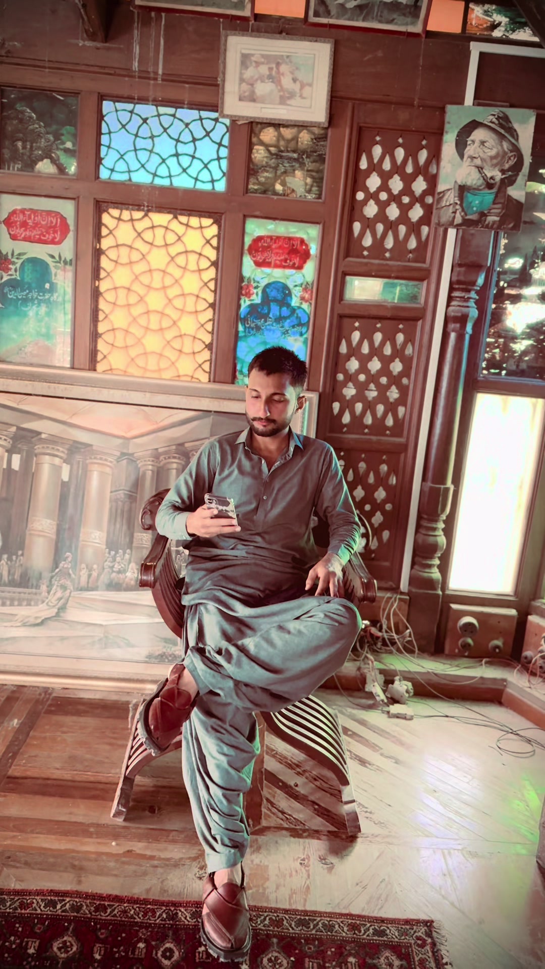 @ذیشان 👑