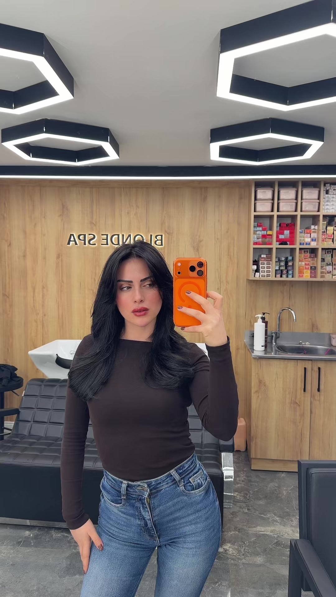 @H.M