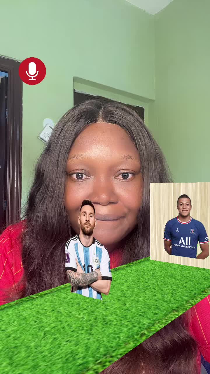 @Letitia (Footballdarling)
