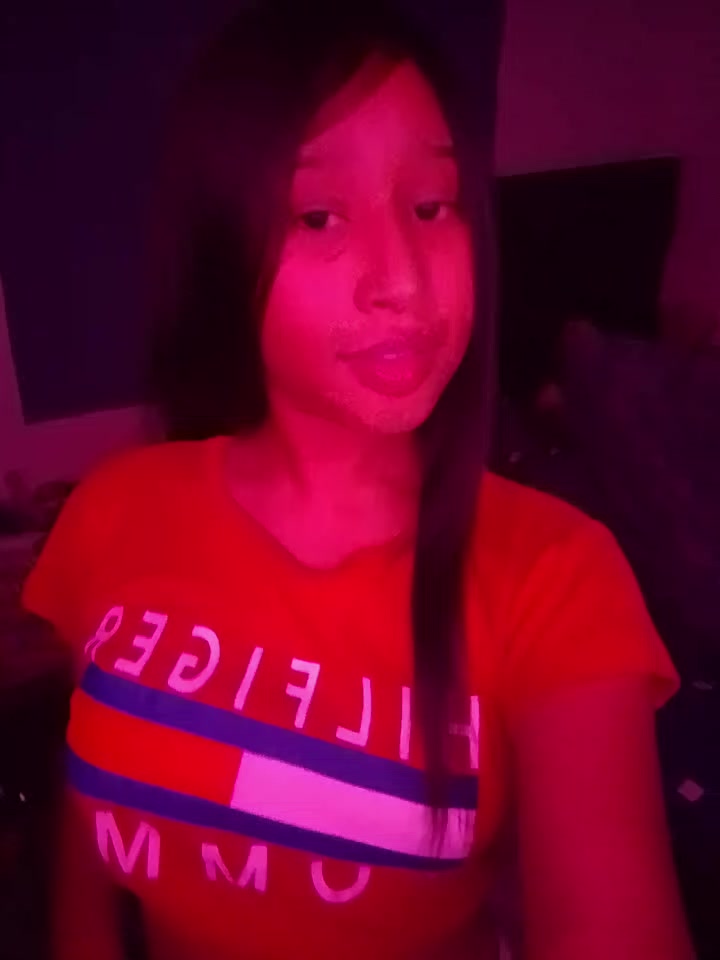 @♛.