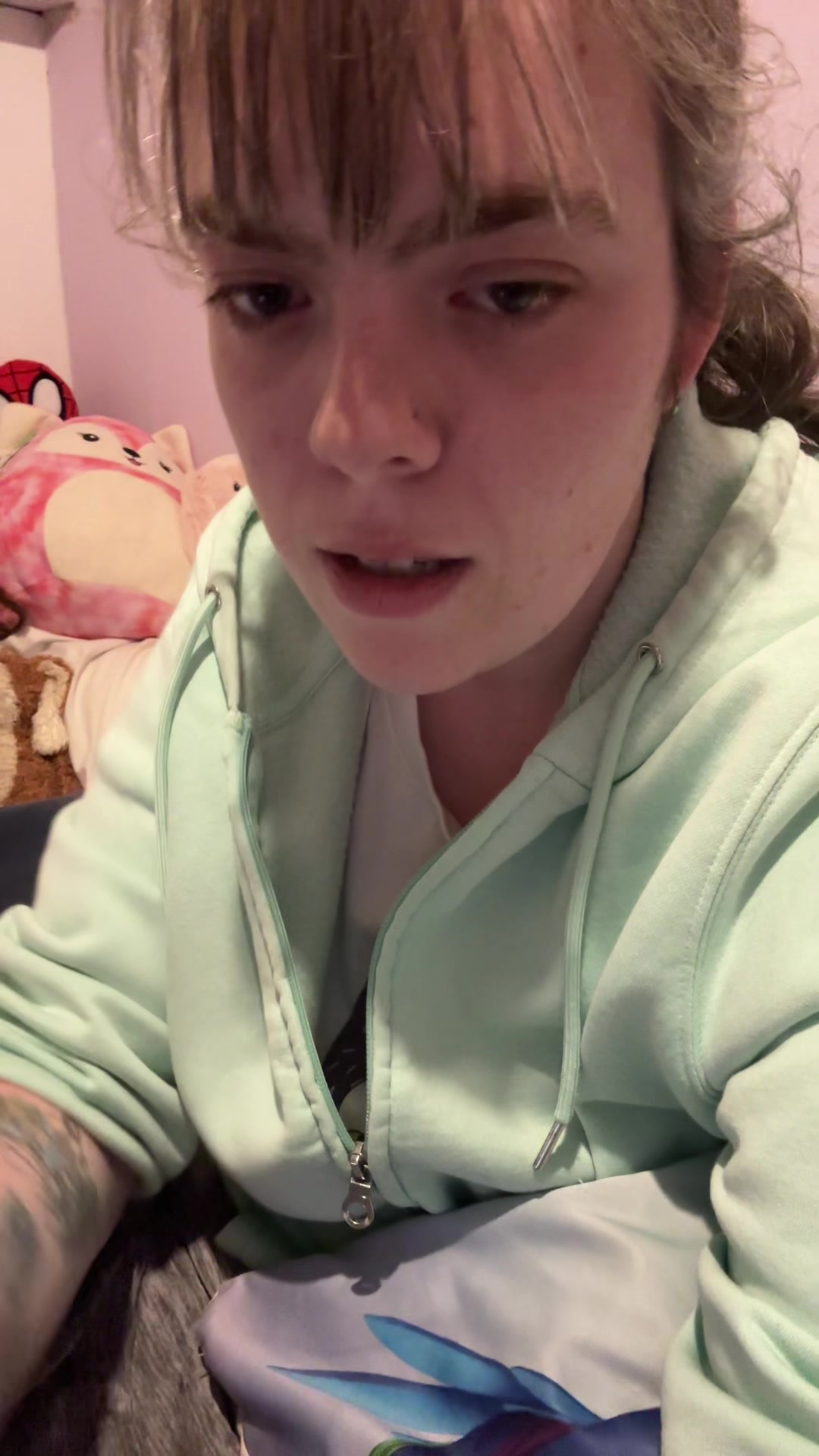 @Emꨄ