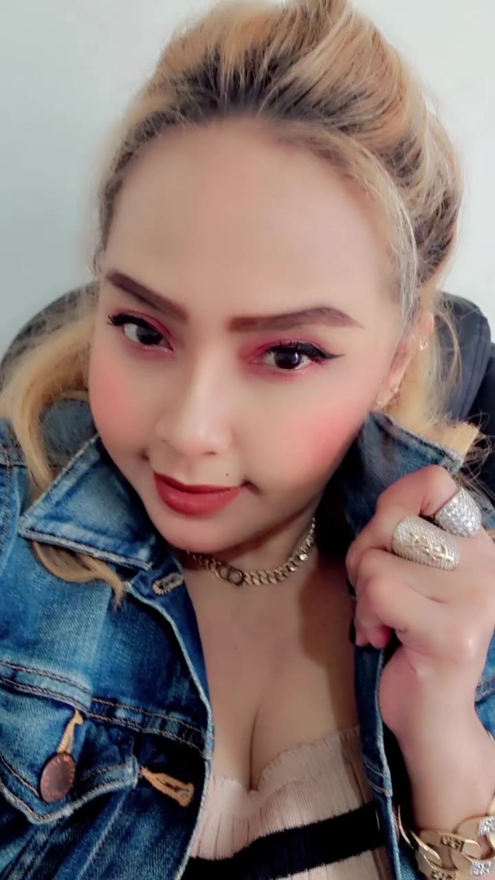 @OchiieeFashion