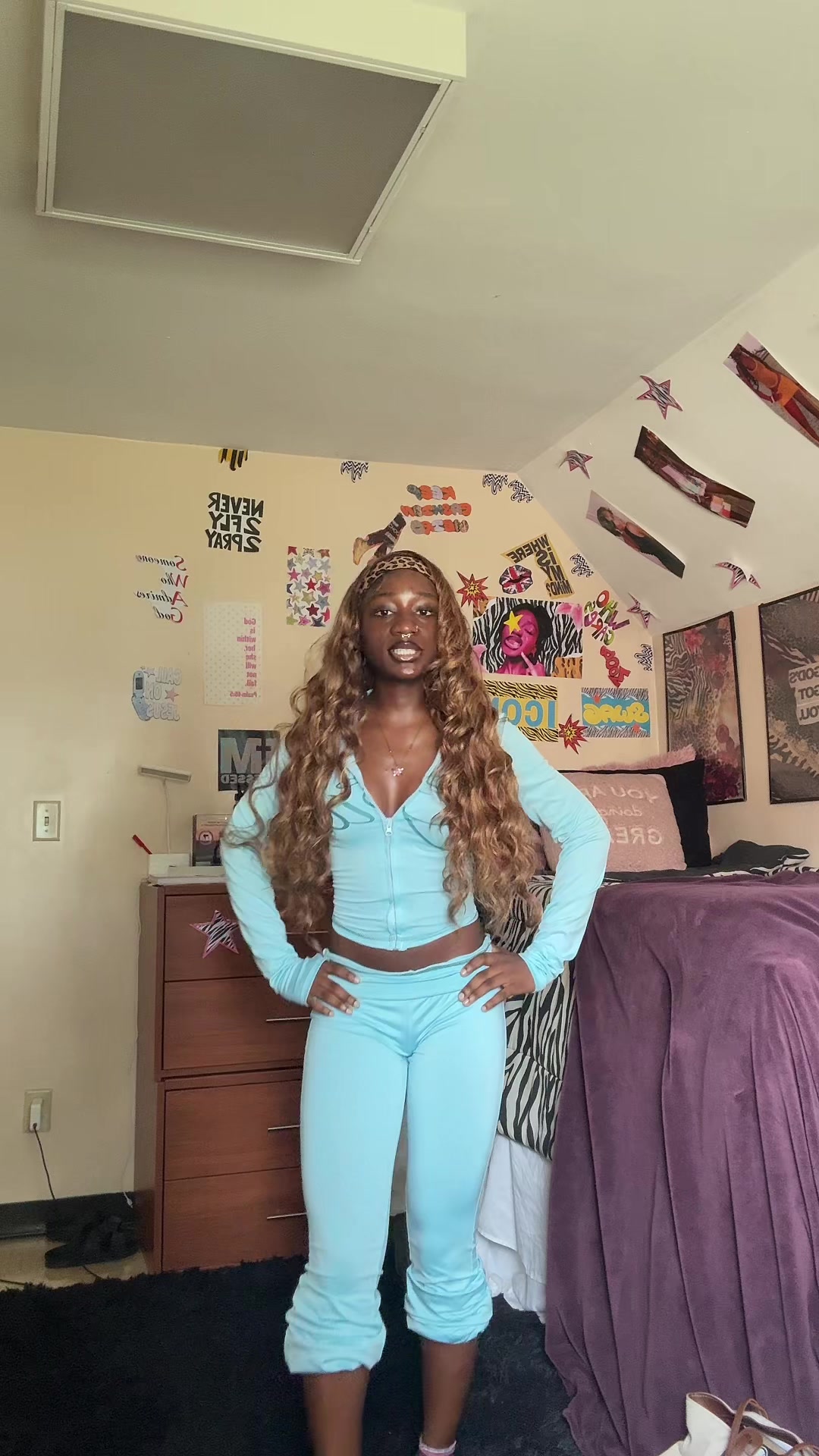 @Clemzyyy🇨🇩