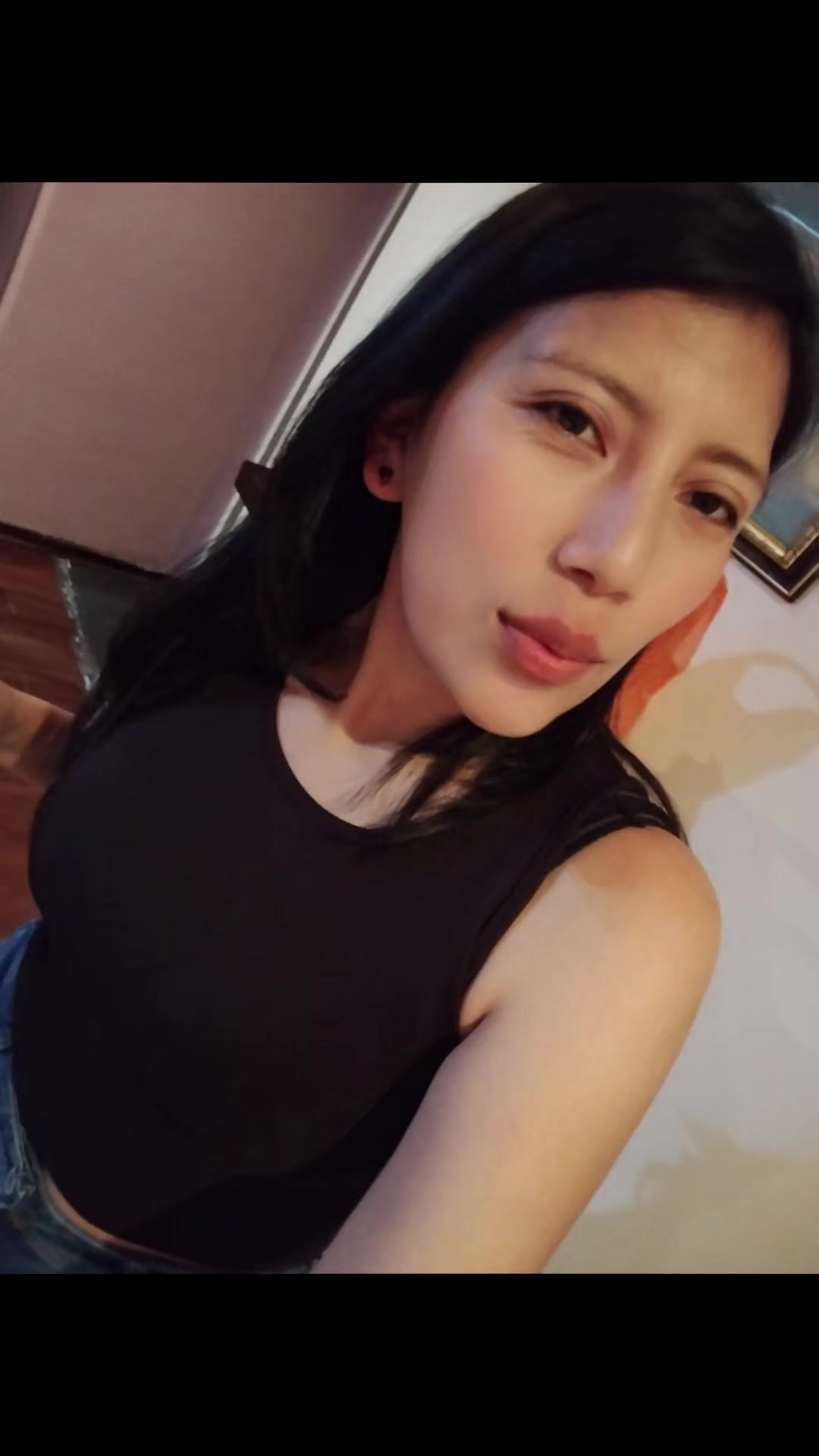 @PRISCILA
