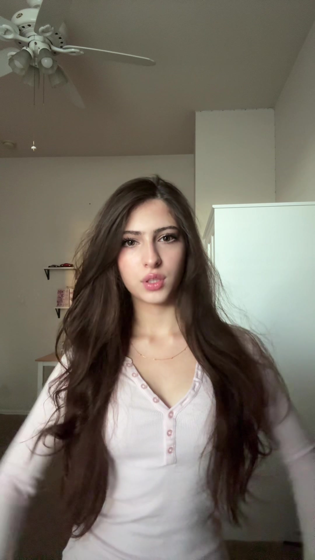 @elena