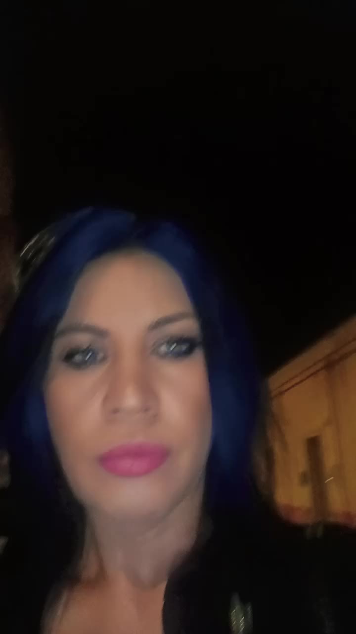 @Elisa Perrone
