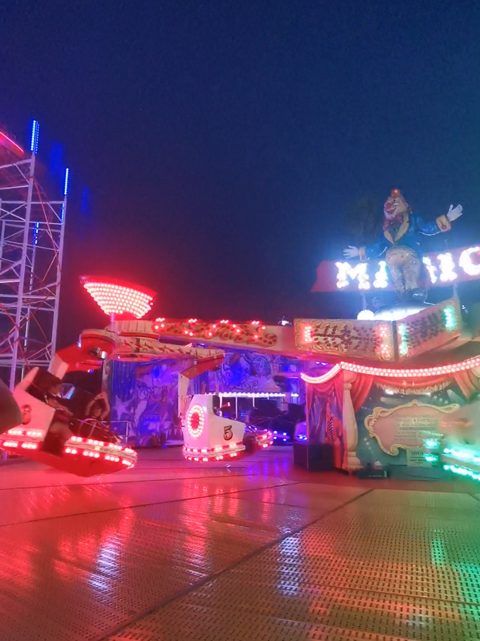 @ilies_funfair