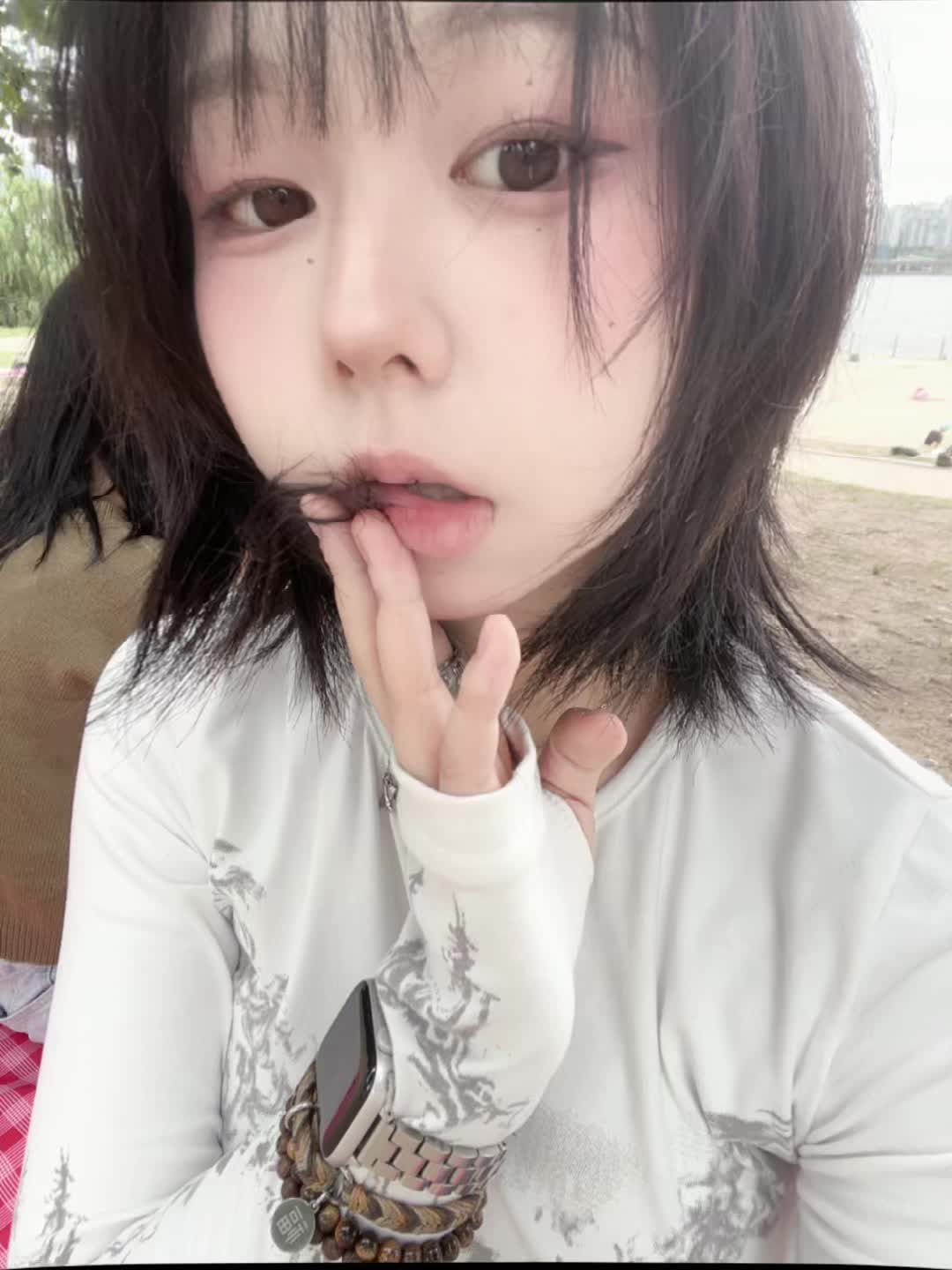@우담