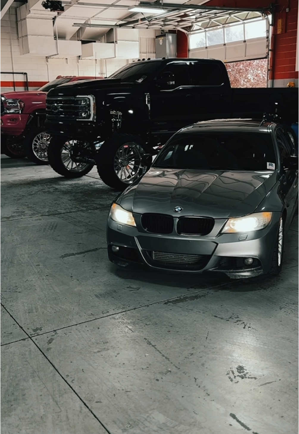 @thatgray335i