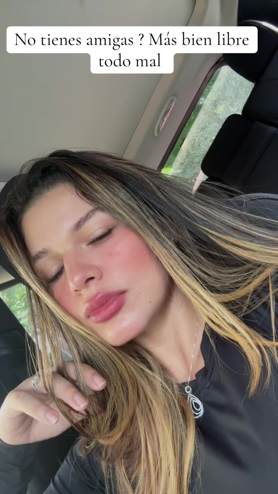@AndreitaRamirez071🇨🇴🇨🇴