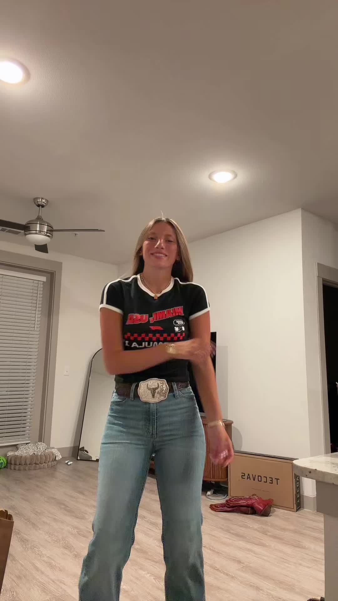 @sydney.388