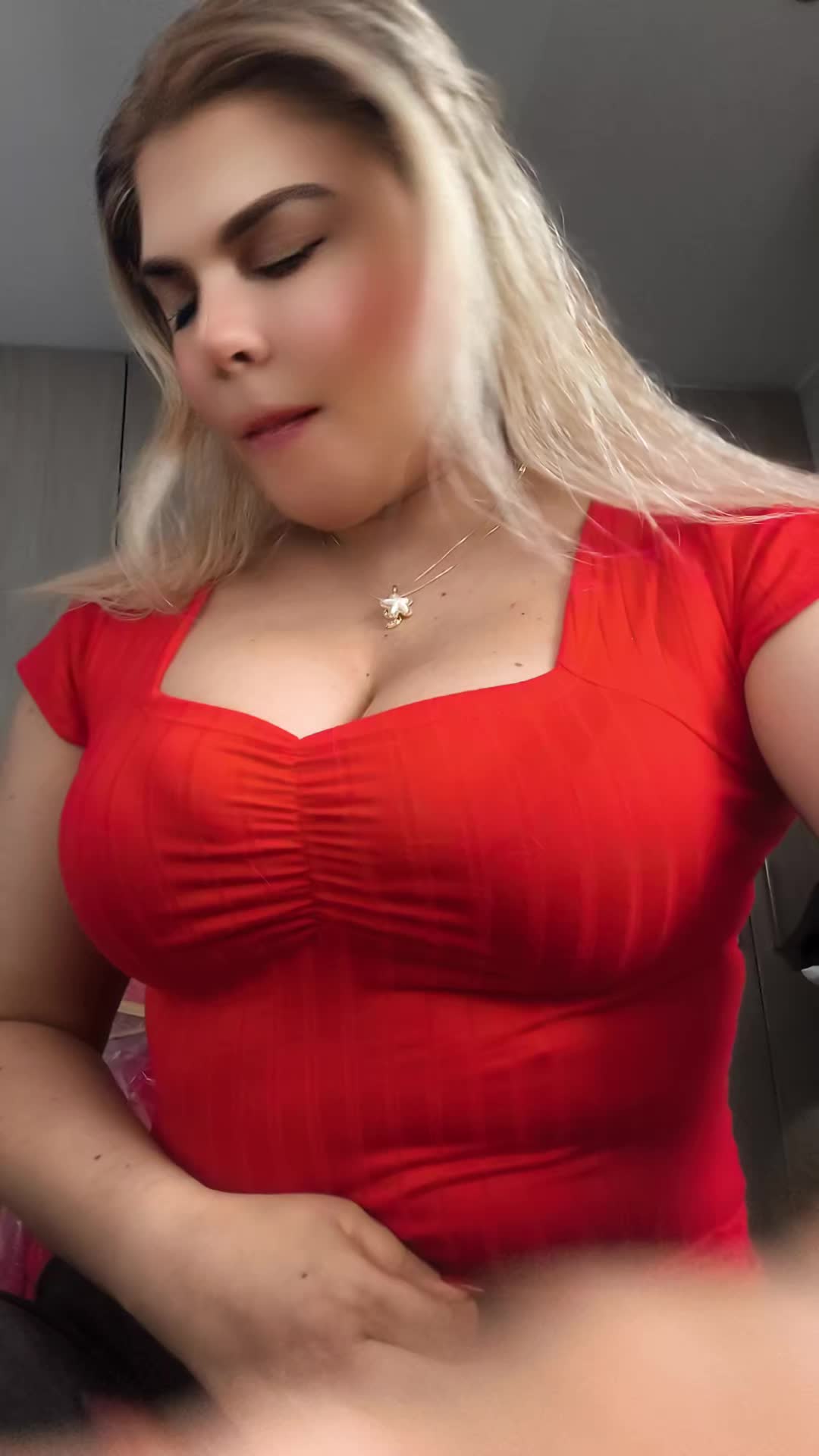 @Claudia Abusada