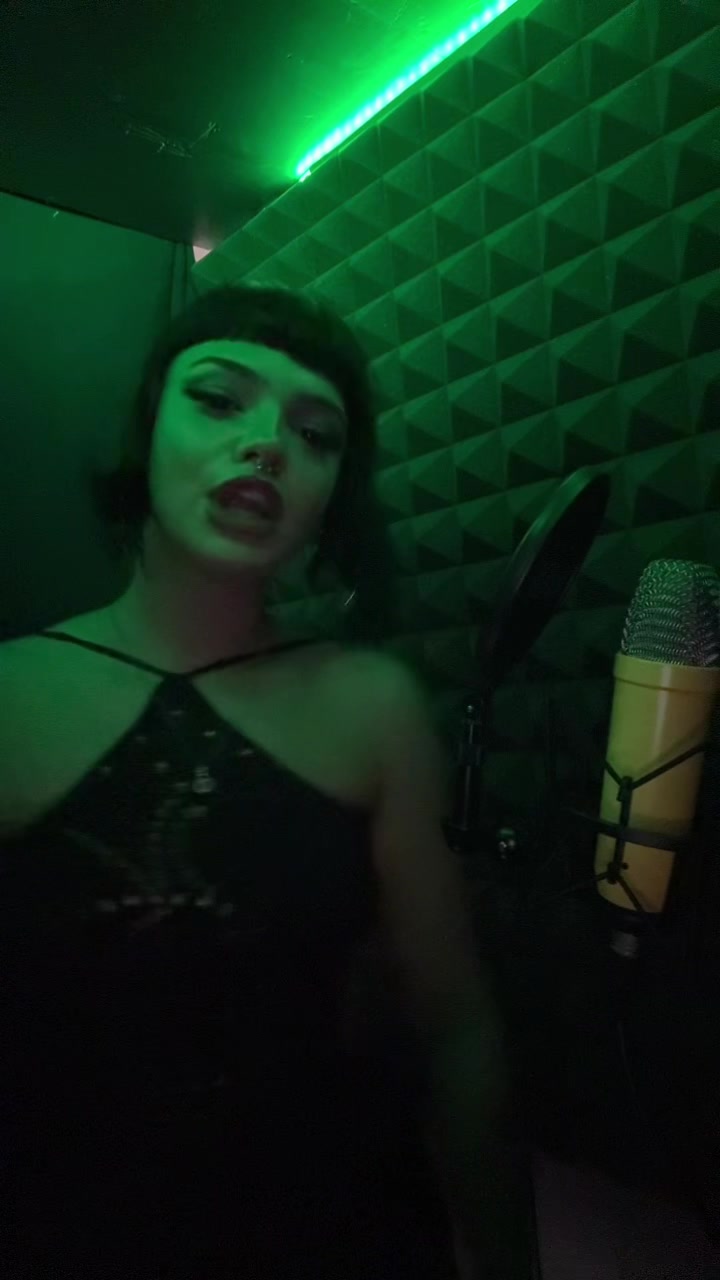 @X