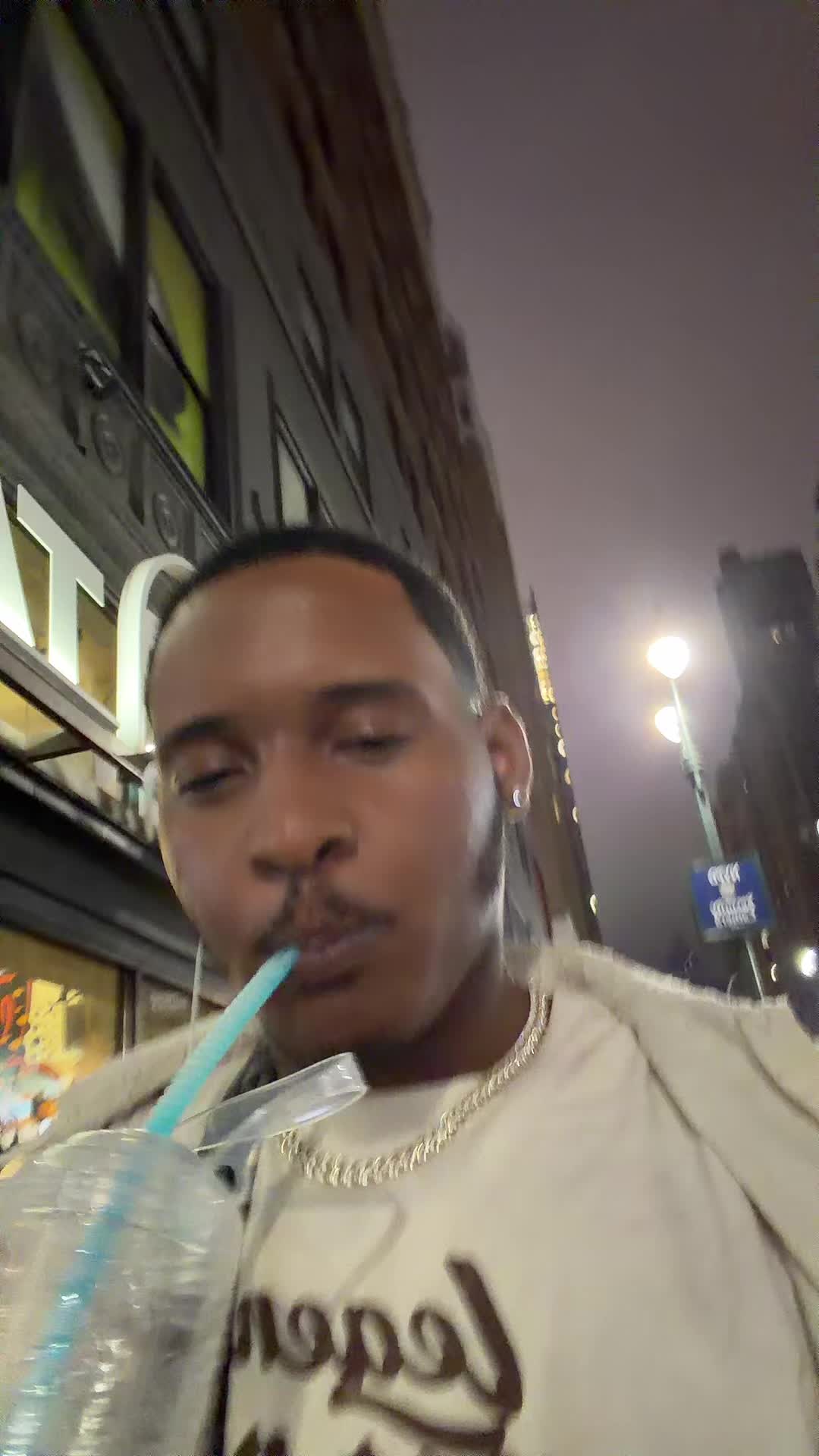 @Joshii