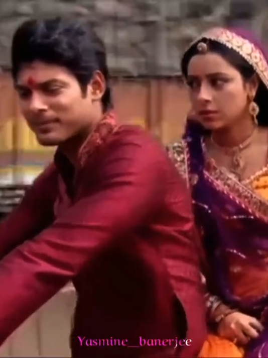 @Yasmine_banerjee ༘♡
