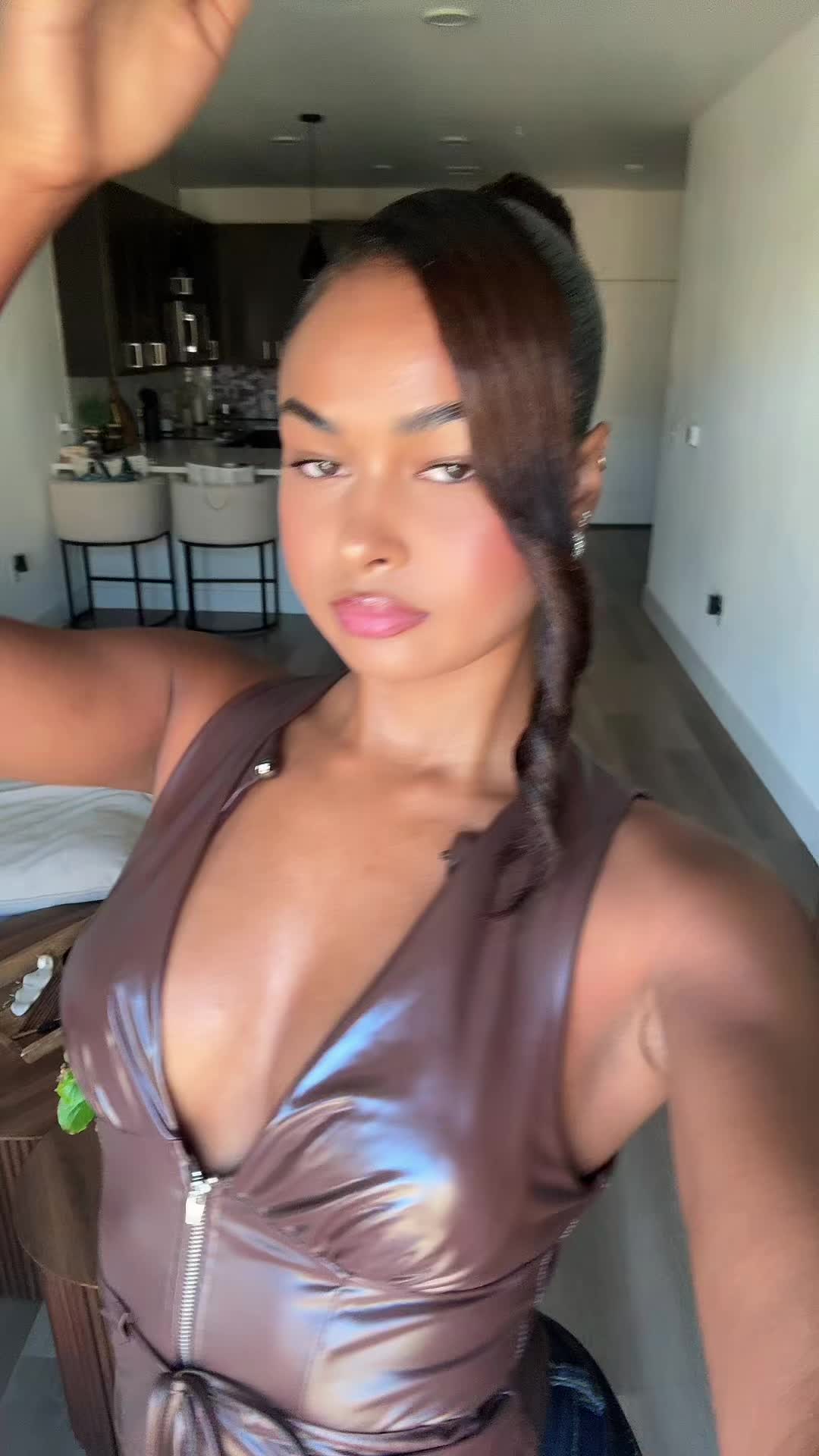 @leilaaa