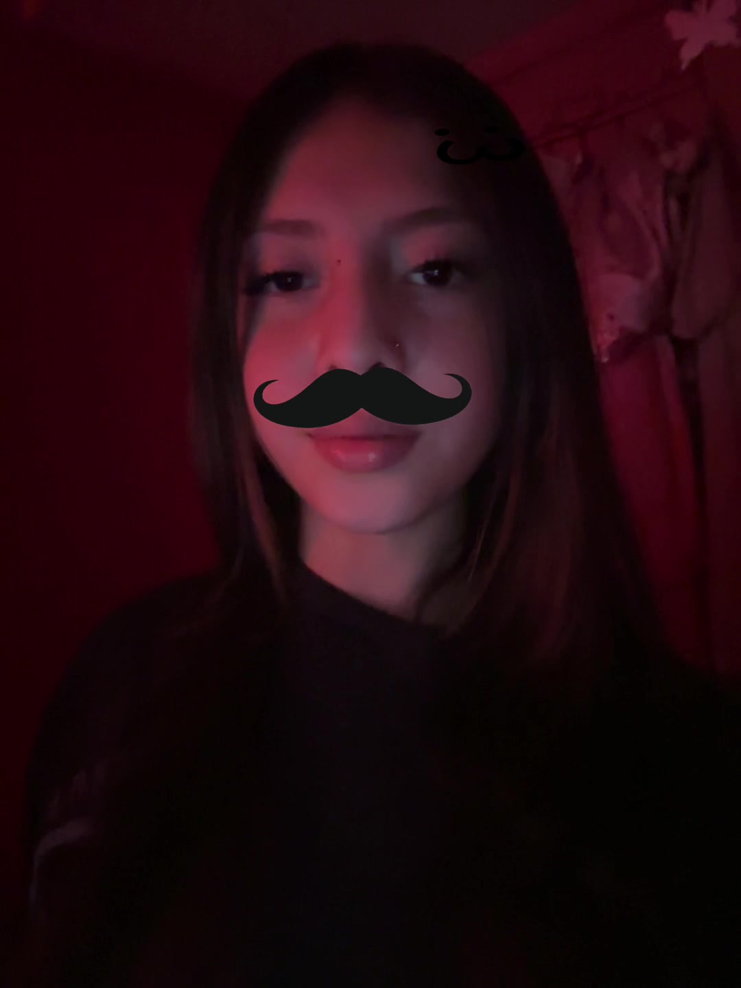 @️ 👩🏻🦱