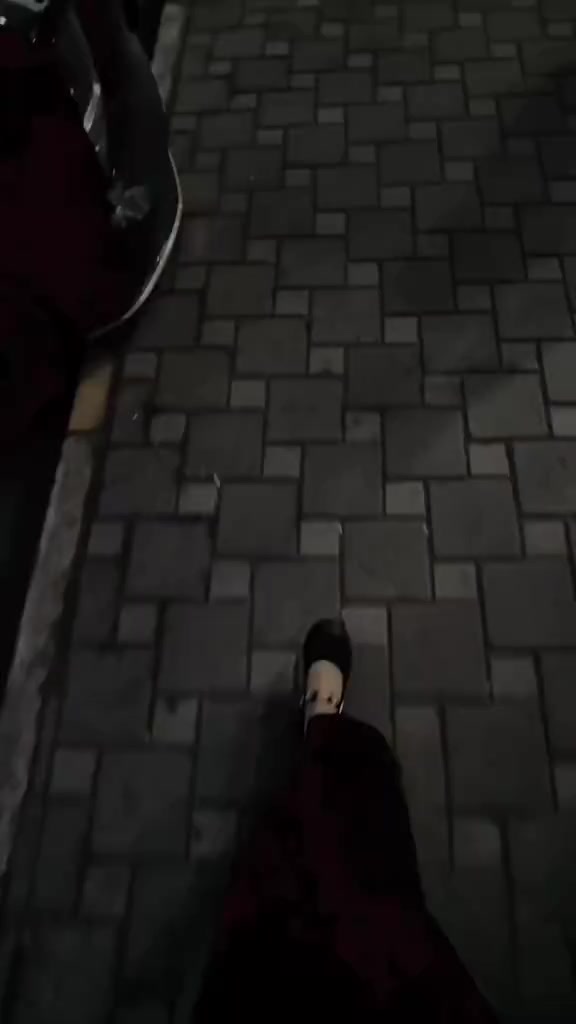 @.....
