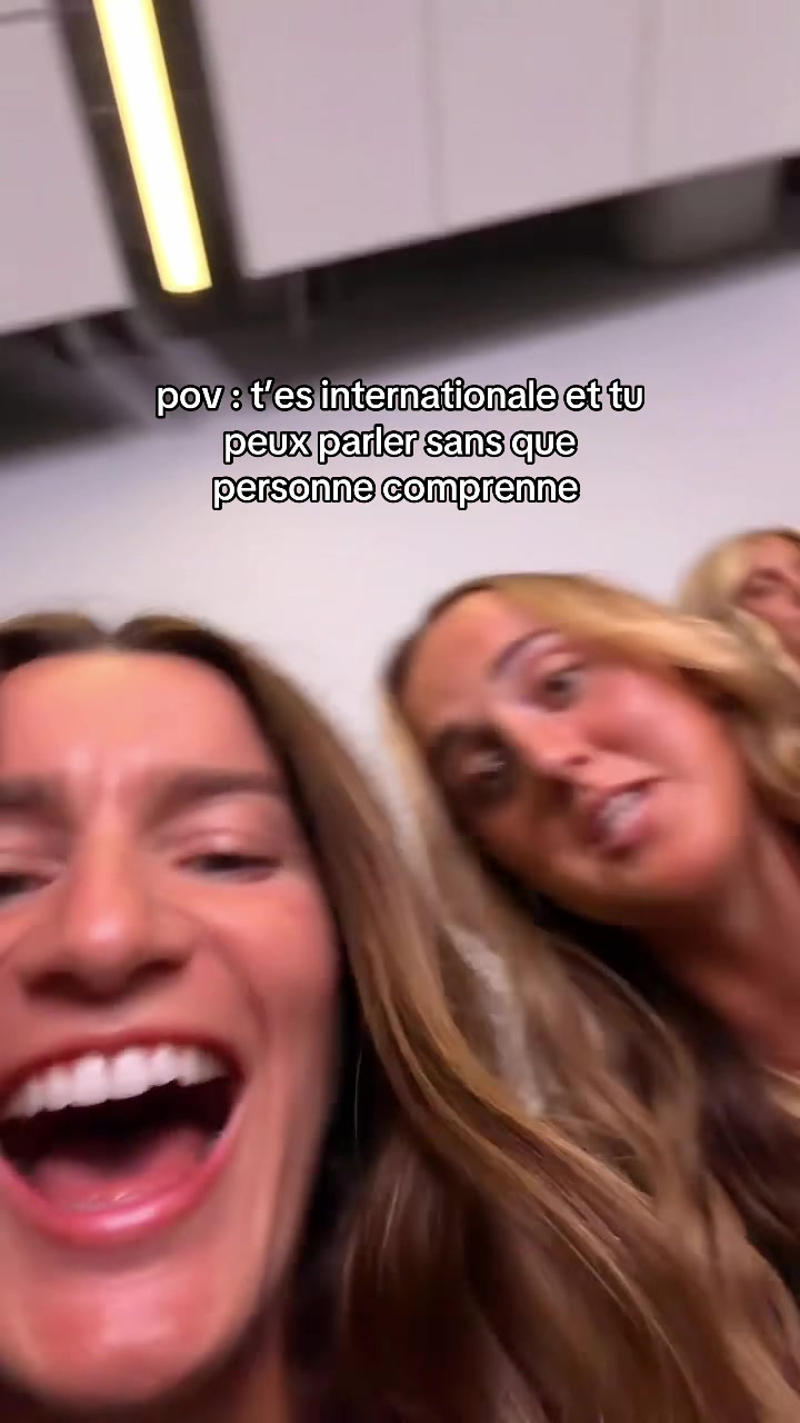 @Pre6llia