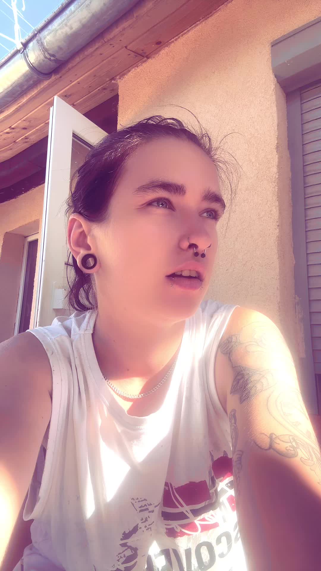 @Mäx