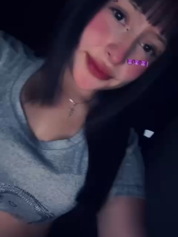 @Valent&iexcl;nA