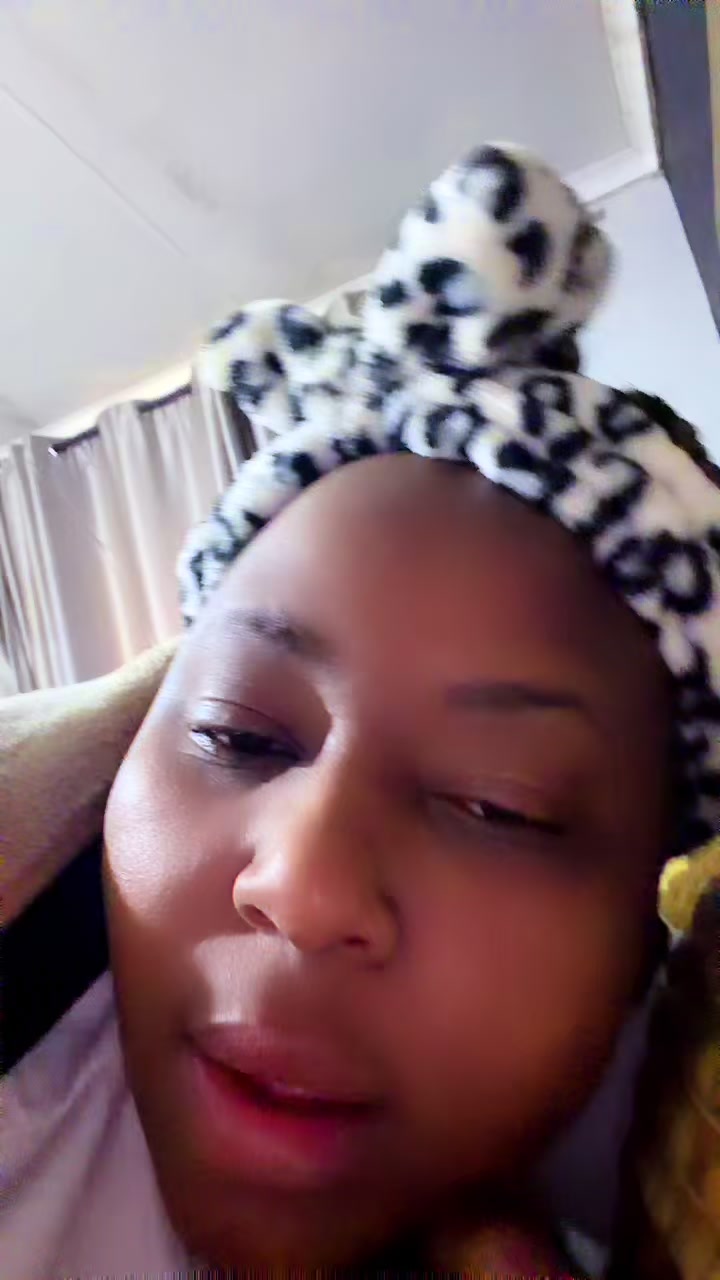 @Thembisile Maphangel