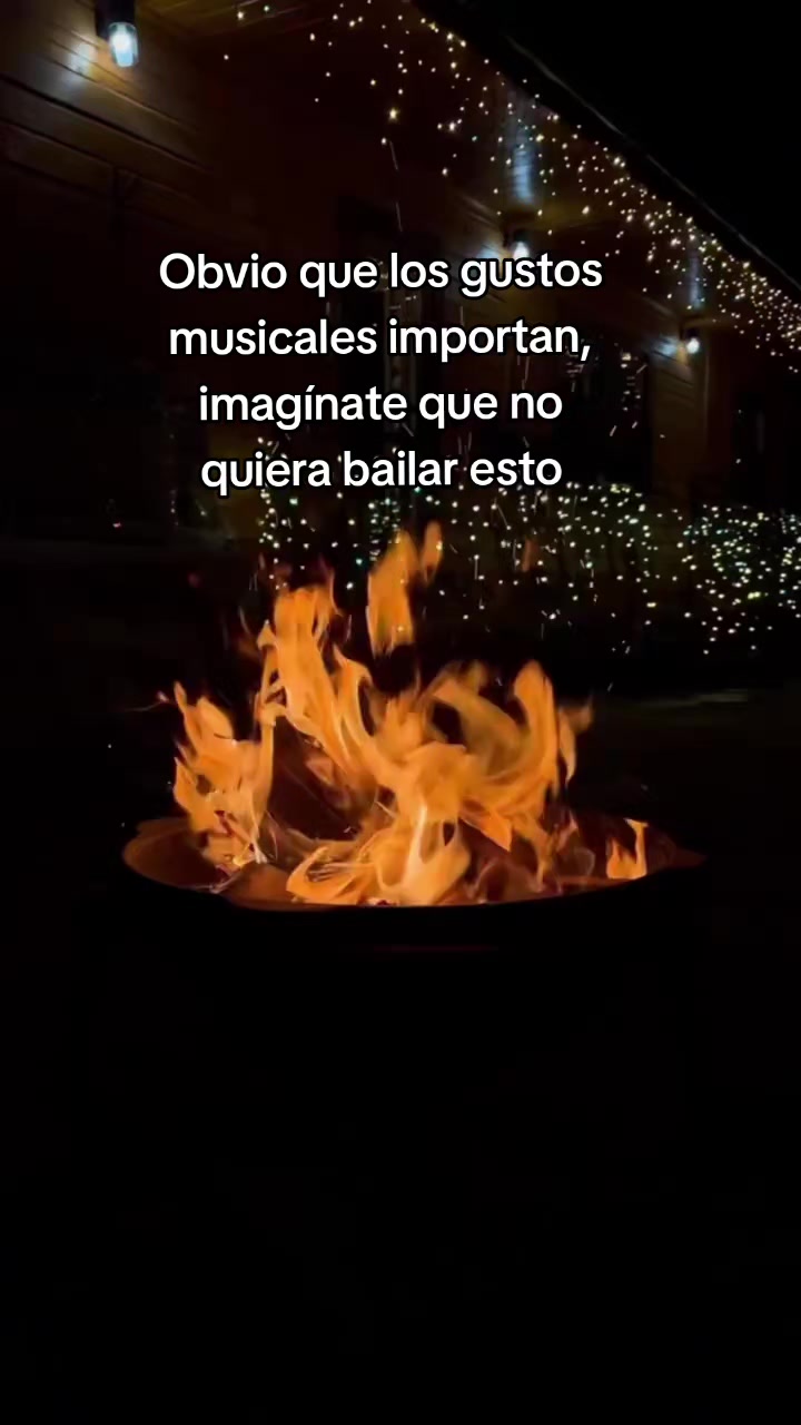 @CLAUDIA FLORES