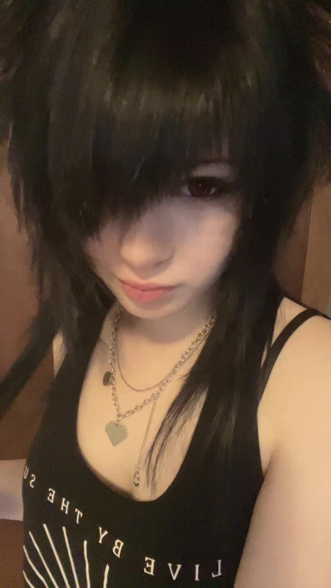 @eฬฝอdy๐ซ eฬฝอxoษพcιสษฑ โ