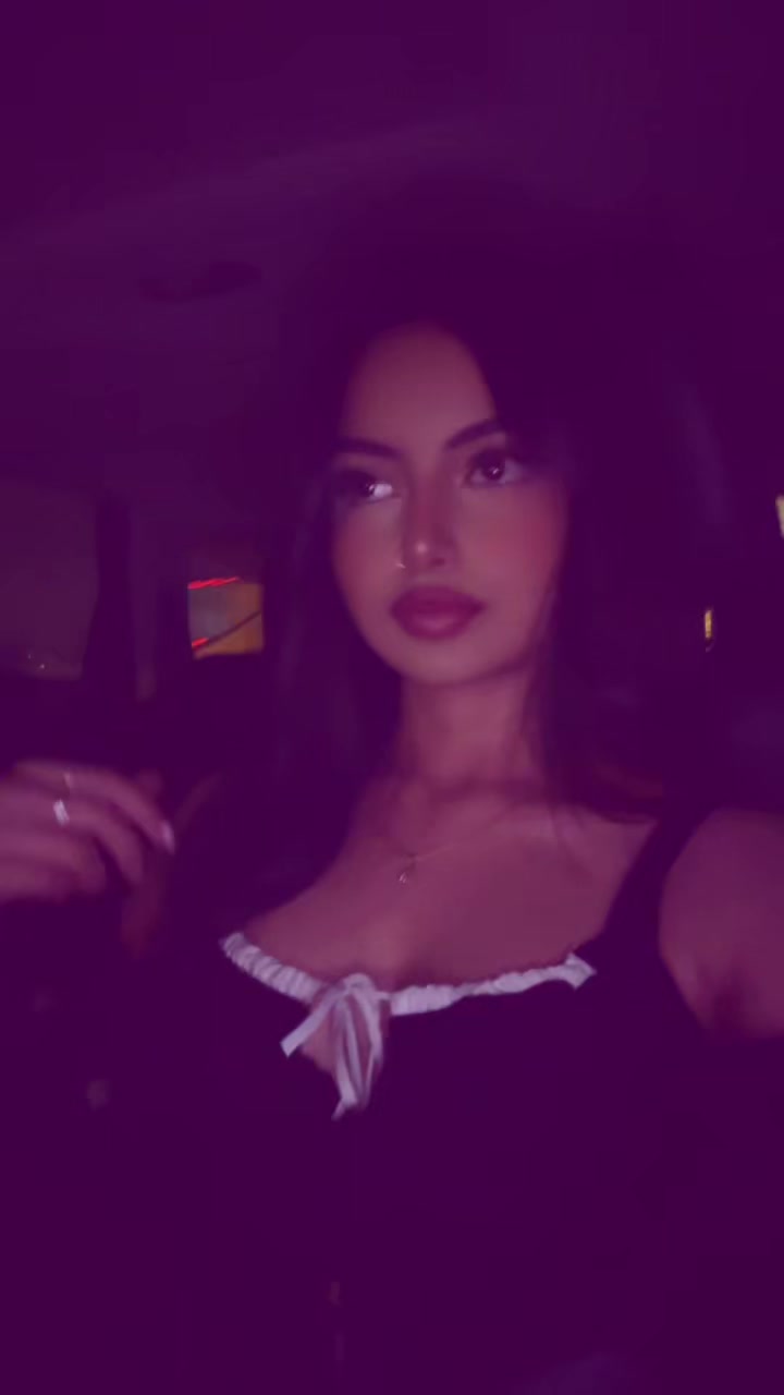 @𝒫