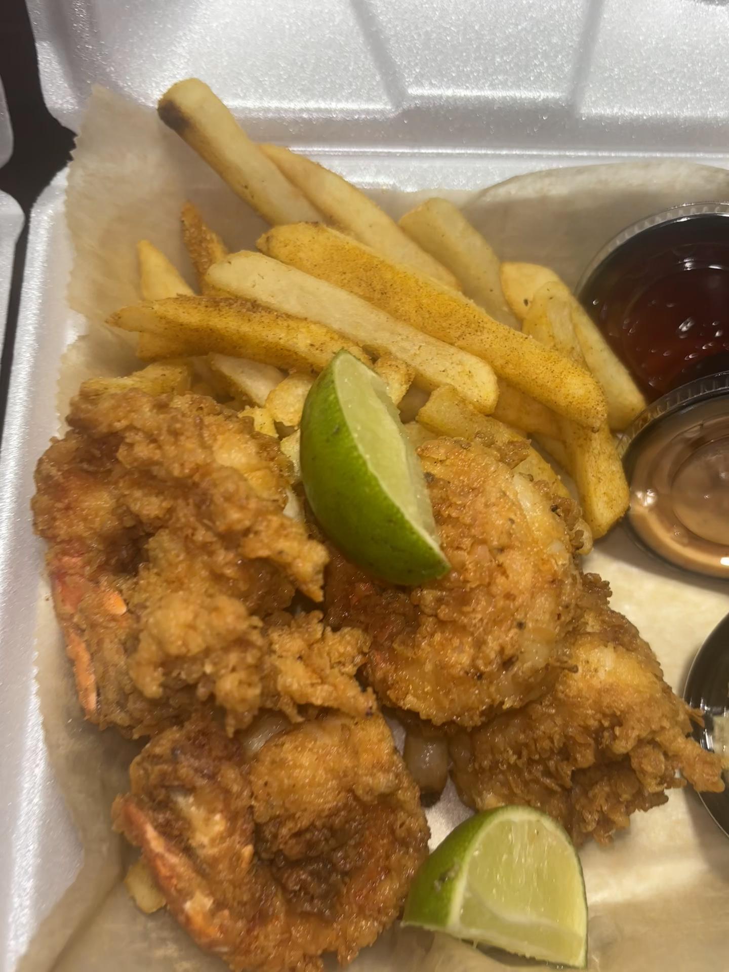 @Tracy&rsquo;s Food Trap