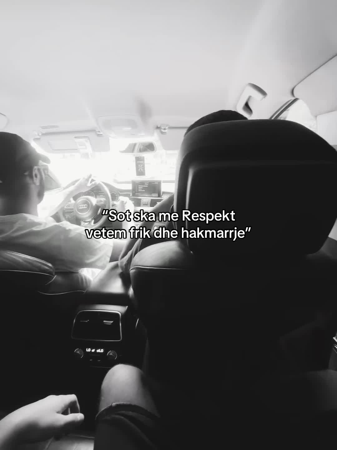 @𝐂𝐚𝐥𝐥 𝐌𝐞 𝐓𝐨𝐧𝐢