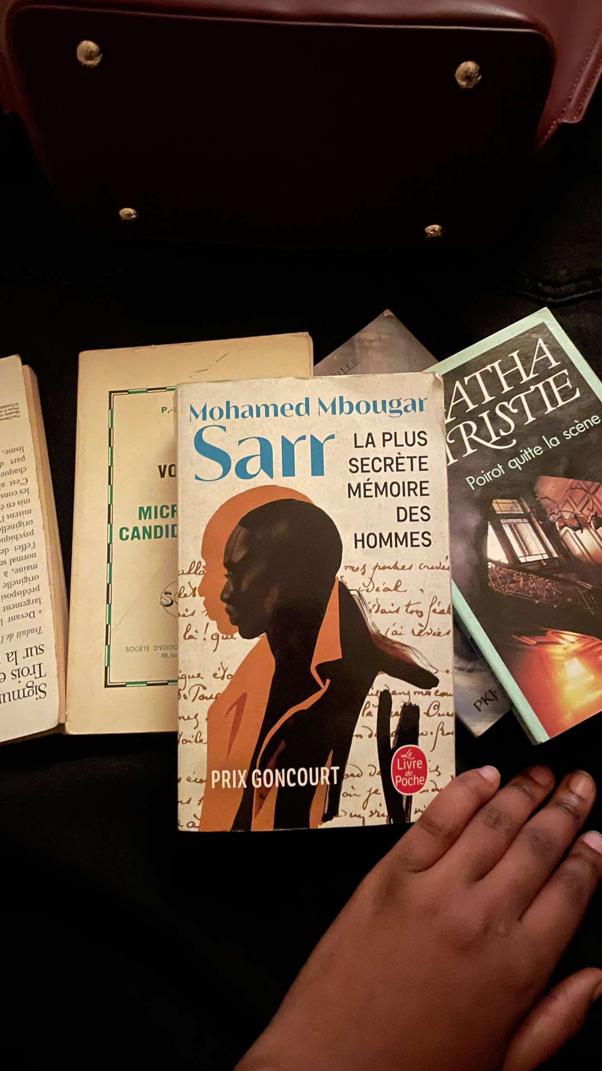 @Le journal de Mary 🎬📚⚖️🌍