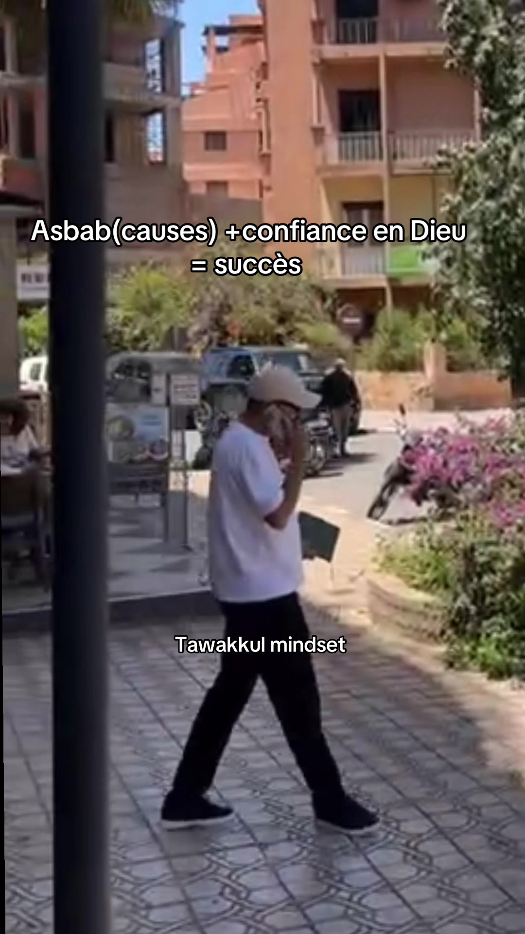 @L&rsquo;homme &agrave; suivre