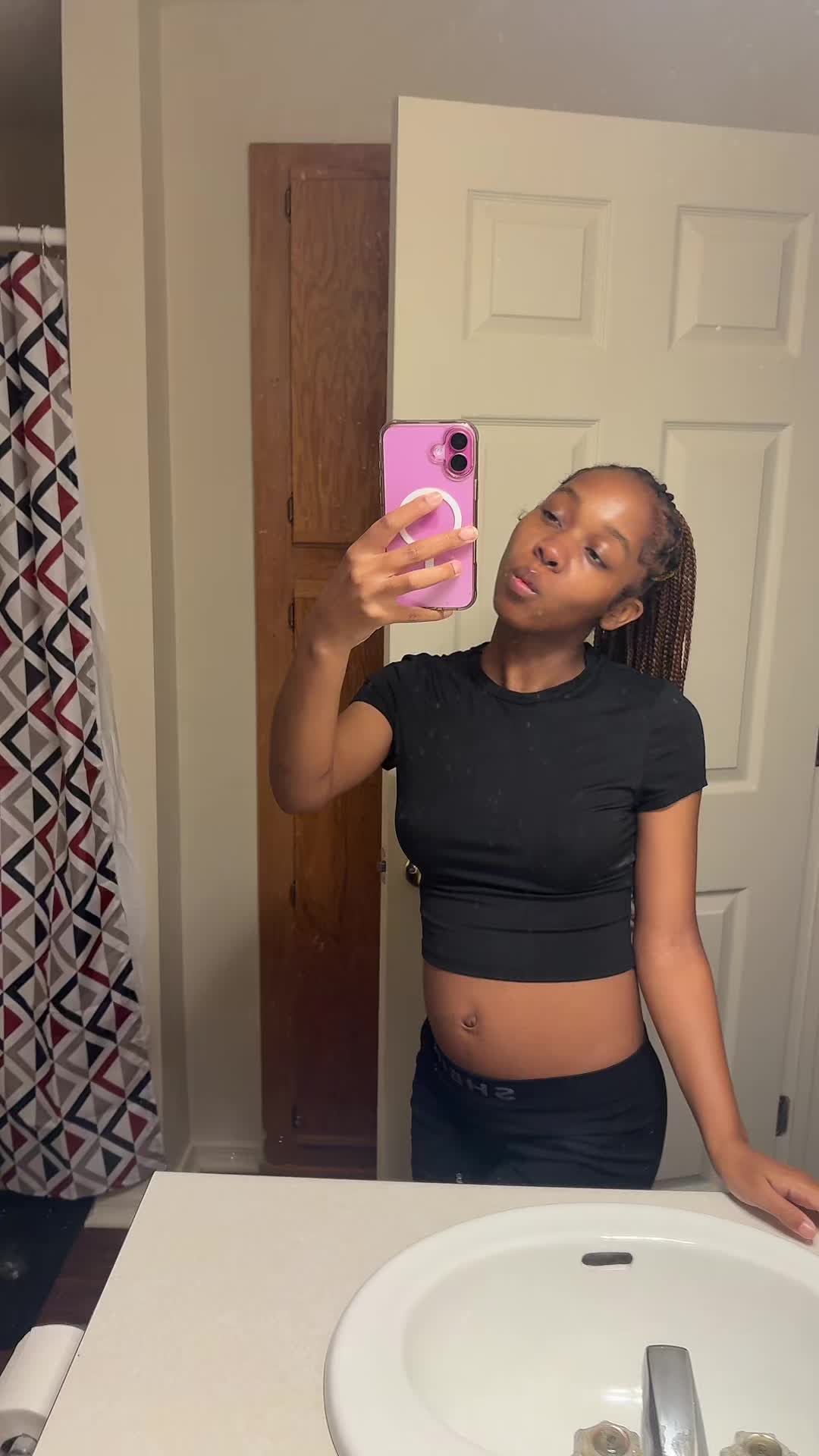 @nik0le._