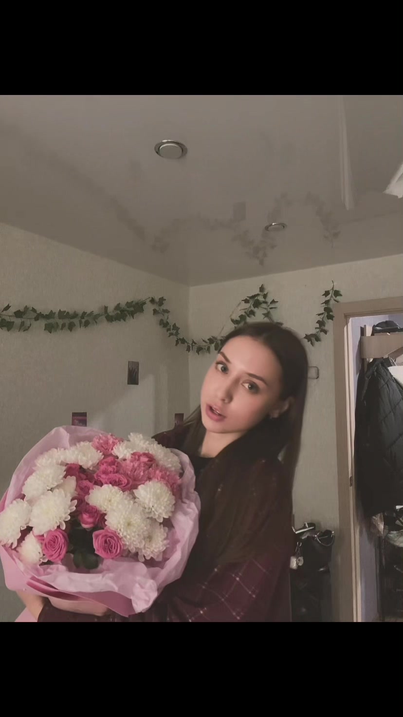 @настюша