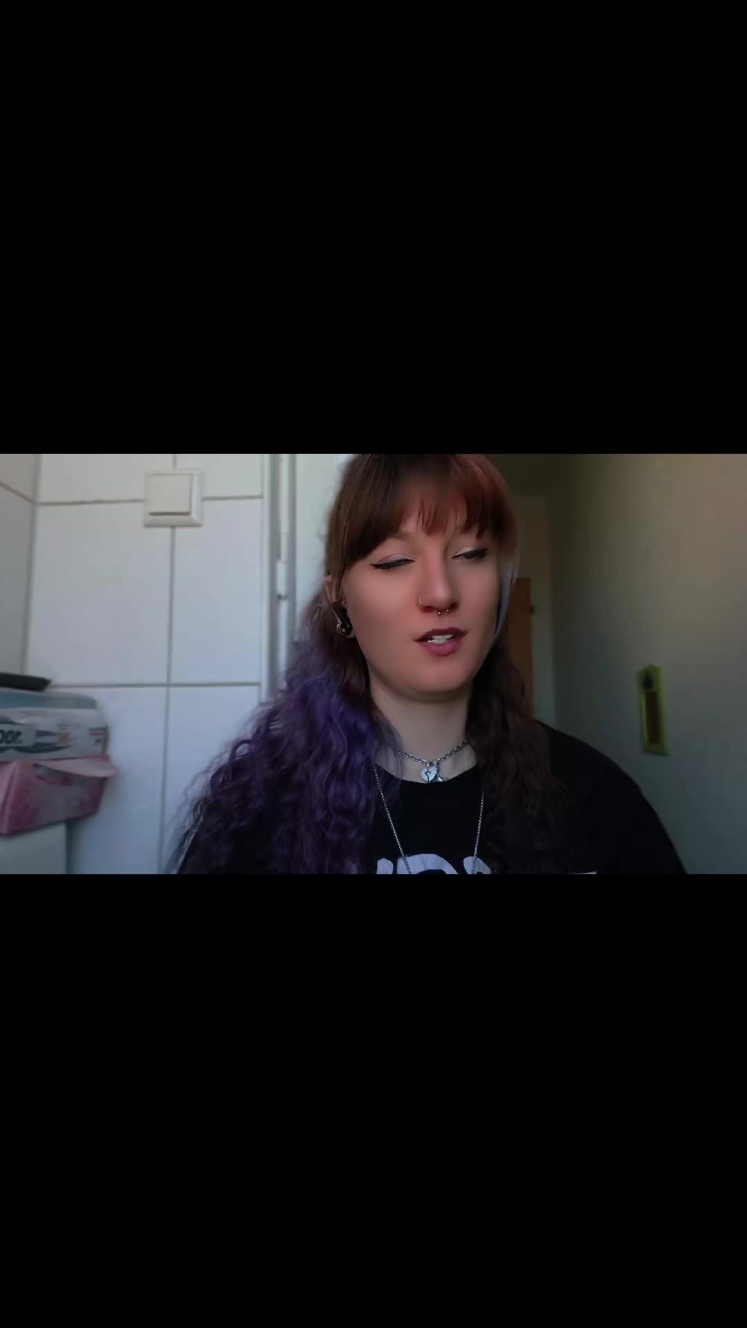 @x.fuck.off.girl.x