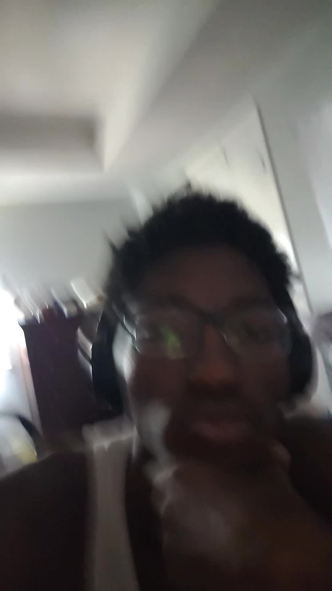 @๐
