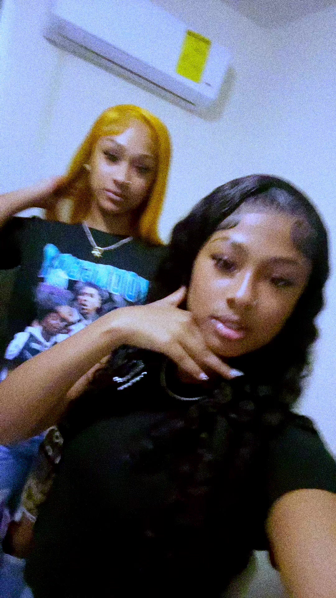 @Hira🩷